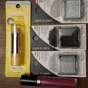 Lot of make up